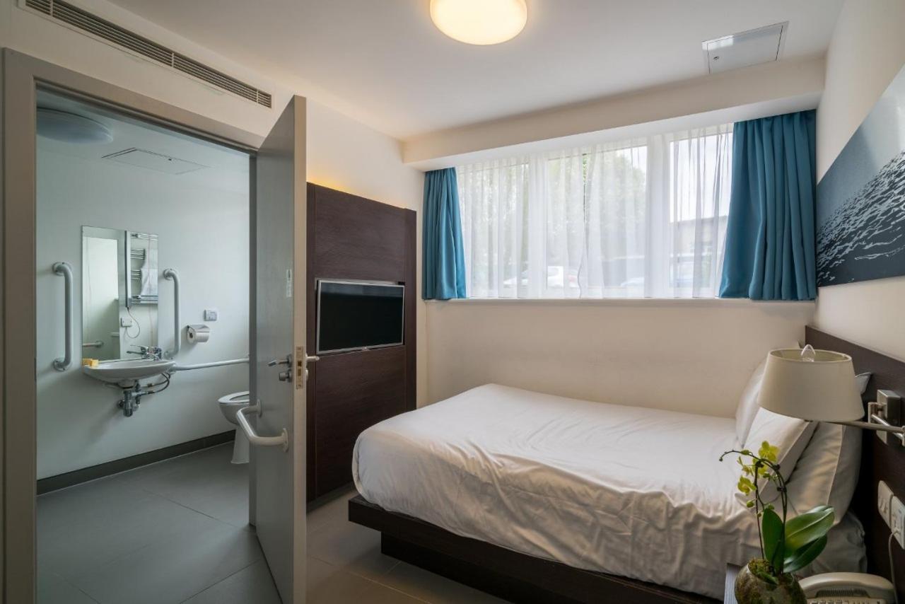 Pelican London Hotel And Residence Экстерьер фото