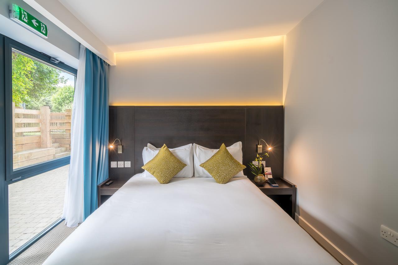 Pelican London Hotel And Residence Экстерьер фото