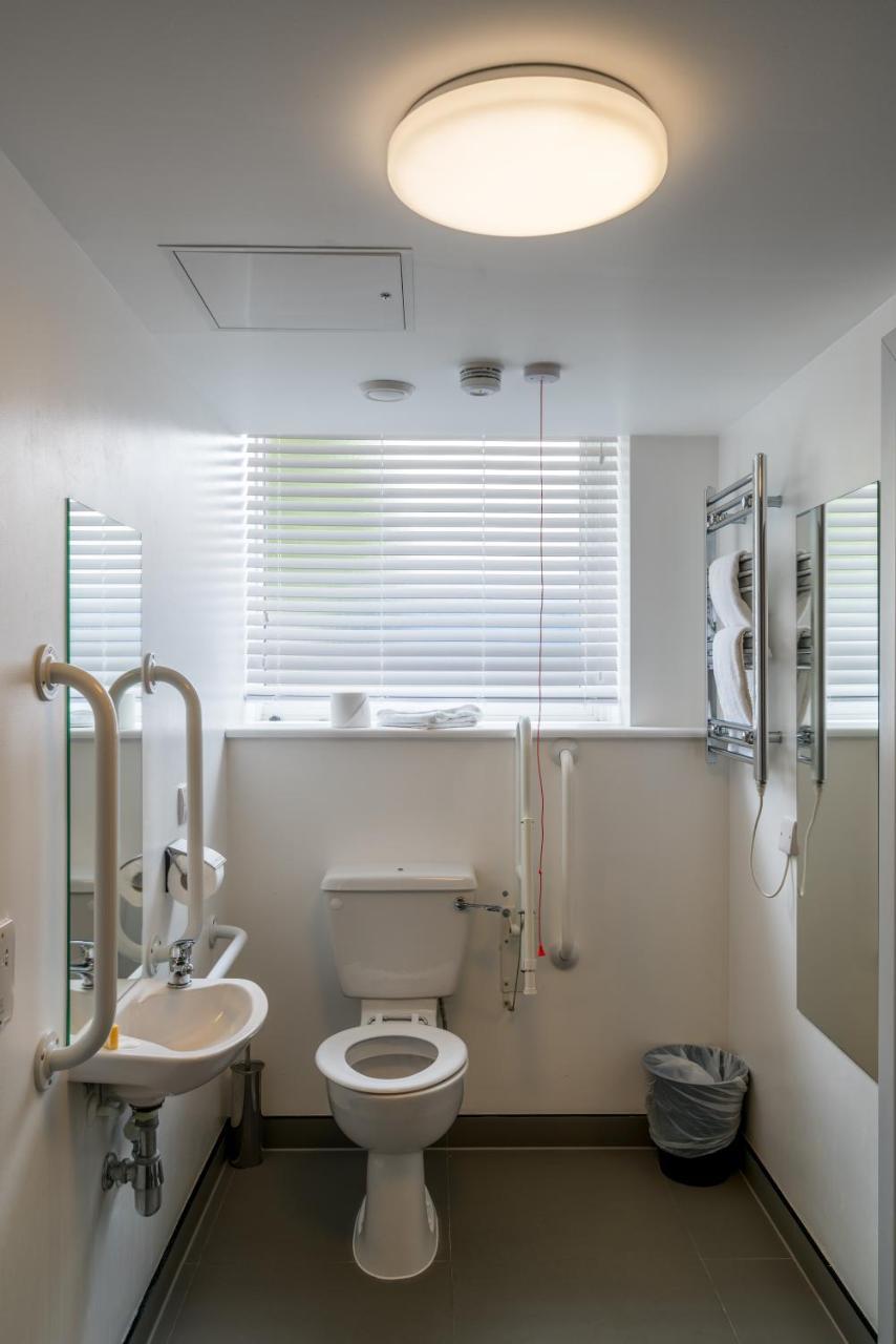 Pelican London Hotel And Residence Экстерьер фото