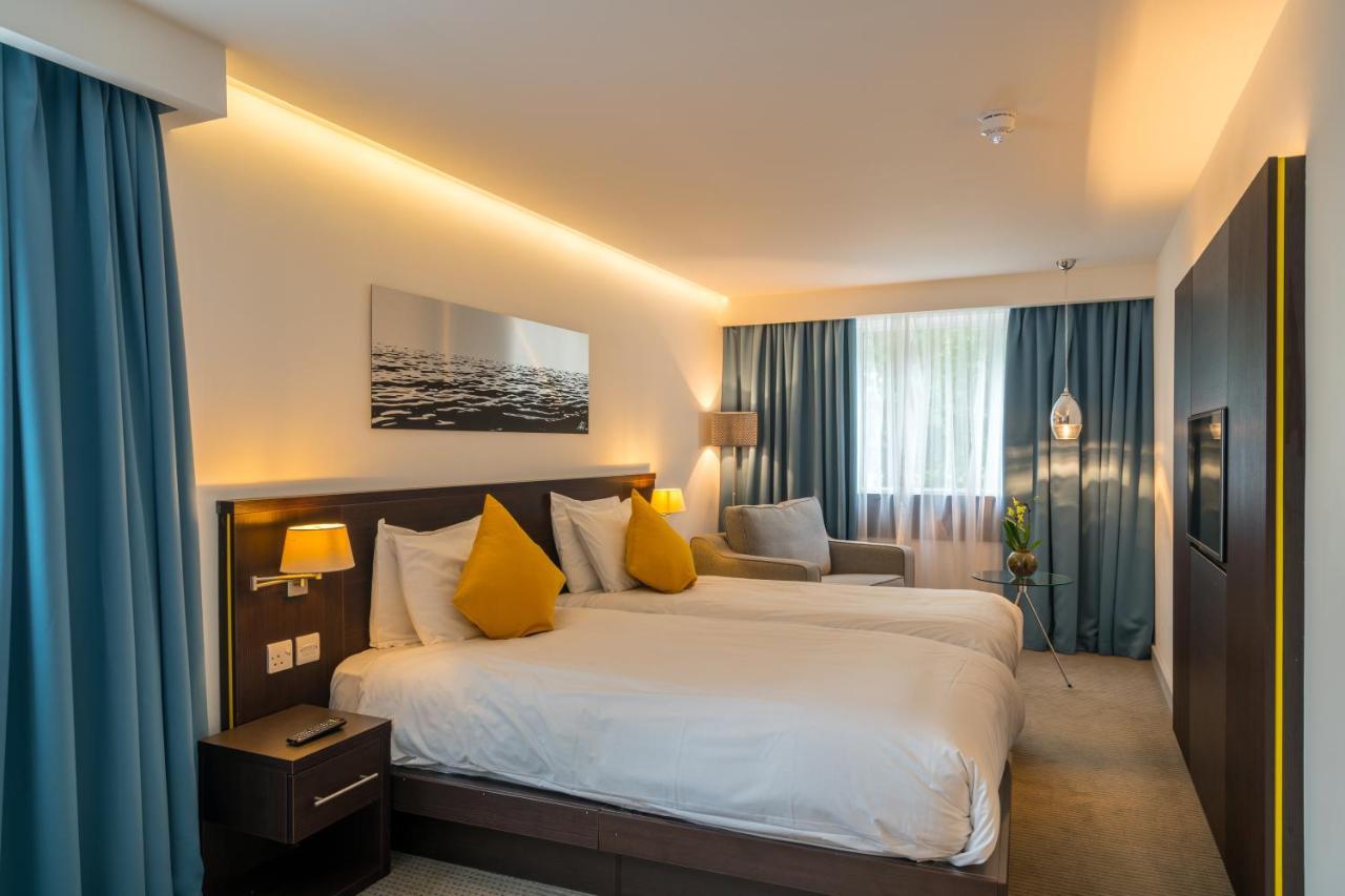 Pelican London Hotel And Residence Экстерьер фото
